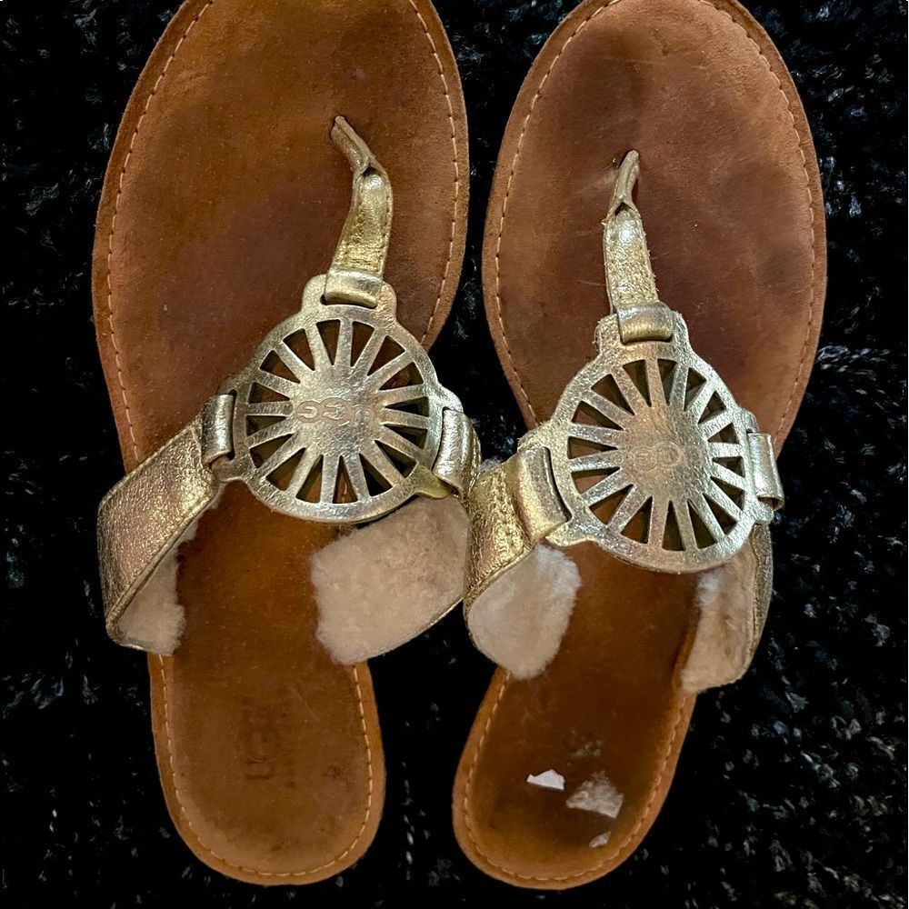 Ugg Australia gold ayden sherpa fur lined sandal 9